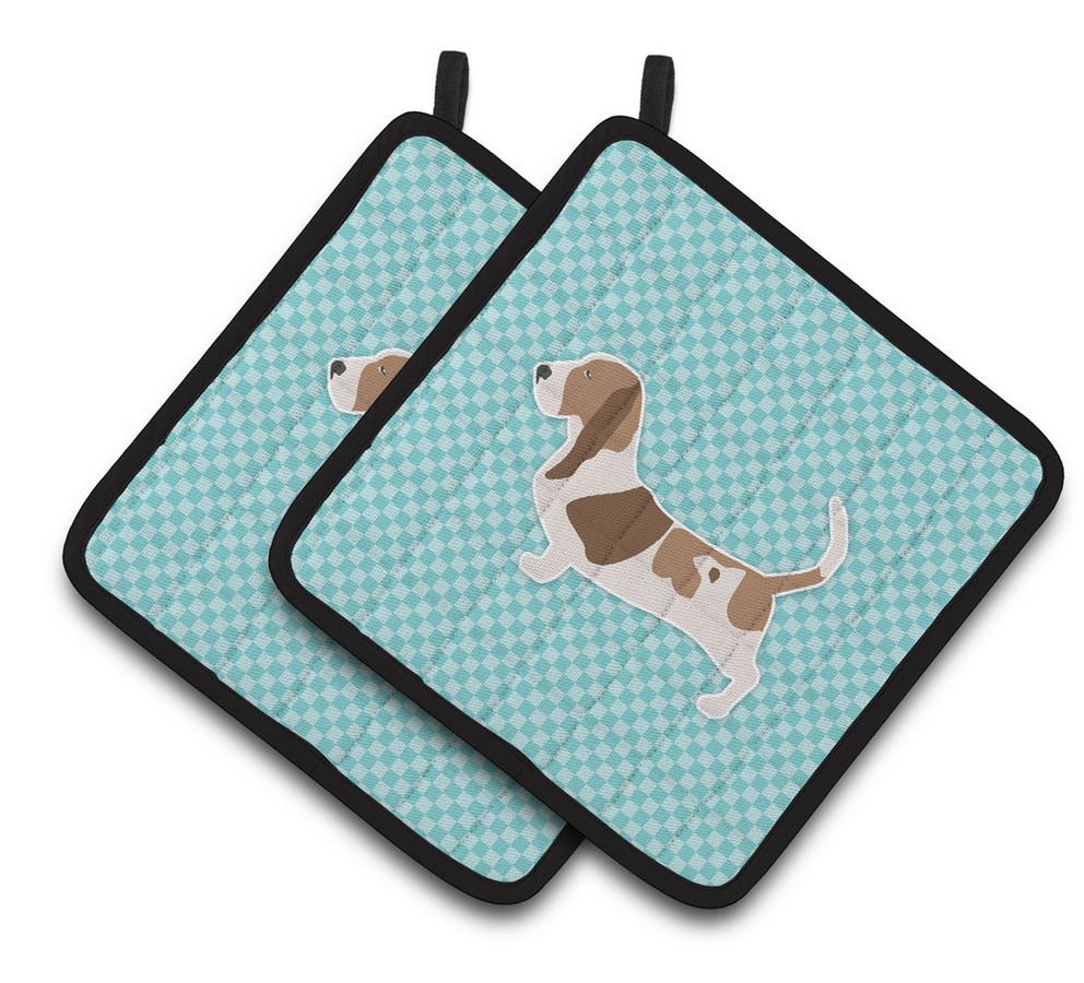 Picture of Carolines Treasures BB3702PTHD Basset Hound Checkerboard Blue Pair of Pot Holders