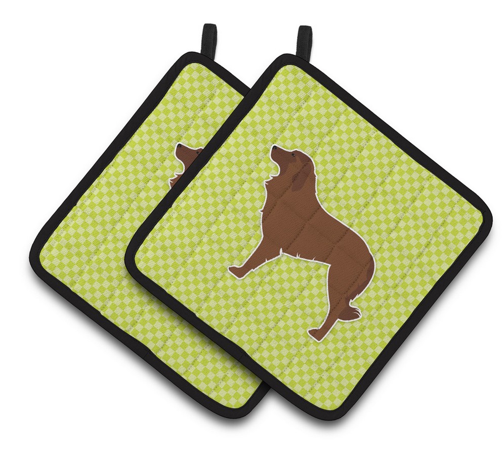Picture of Carolines Treasures BB3831PTHD Portuguese Sheepdog Dog Checkerboard Green Pair of Pot Holders