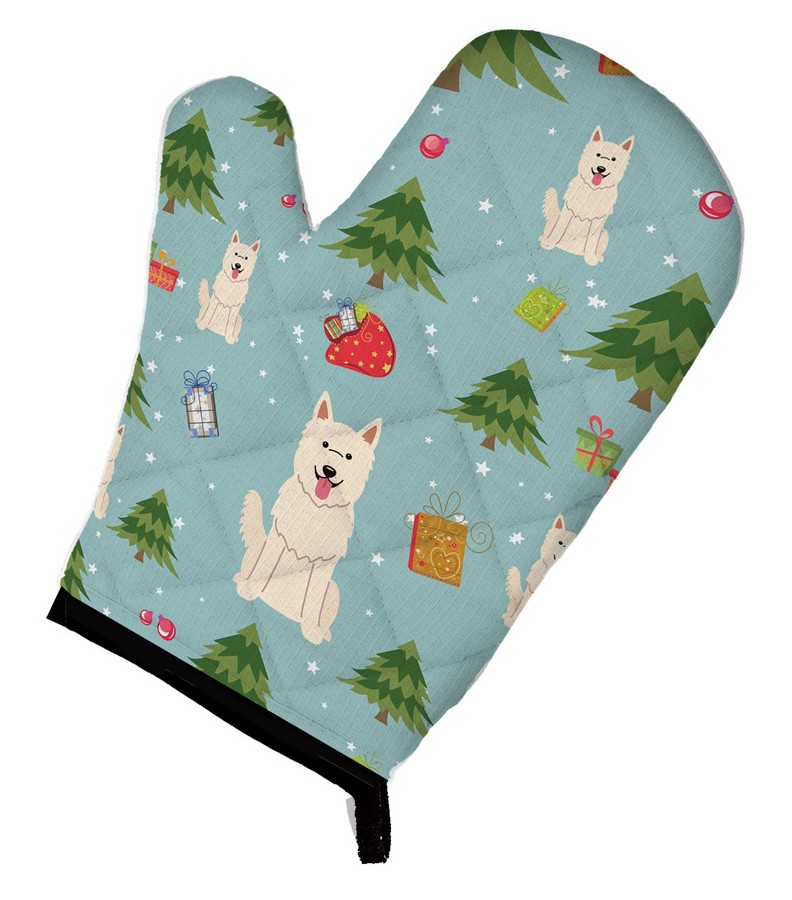 Picture of Carolines Treasures BB4705OVMT Christmas White German Shepherd Oven Mitt
