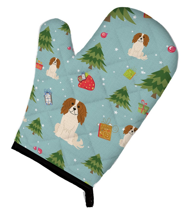Picture of Carolines Treasures BB4718OVMT Christmas Cavalier Spaniel Oven Mitt