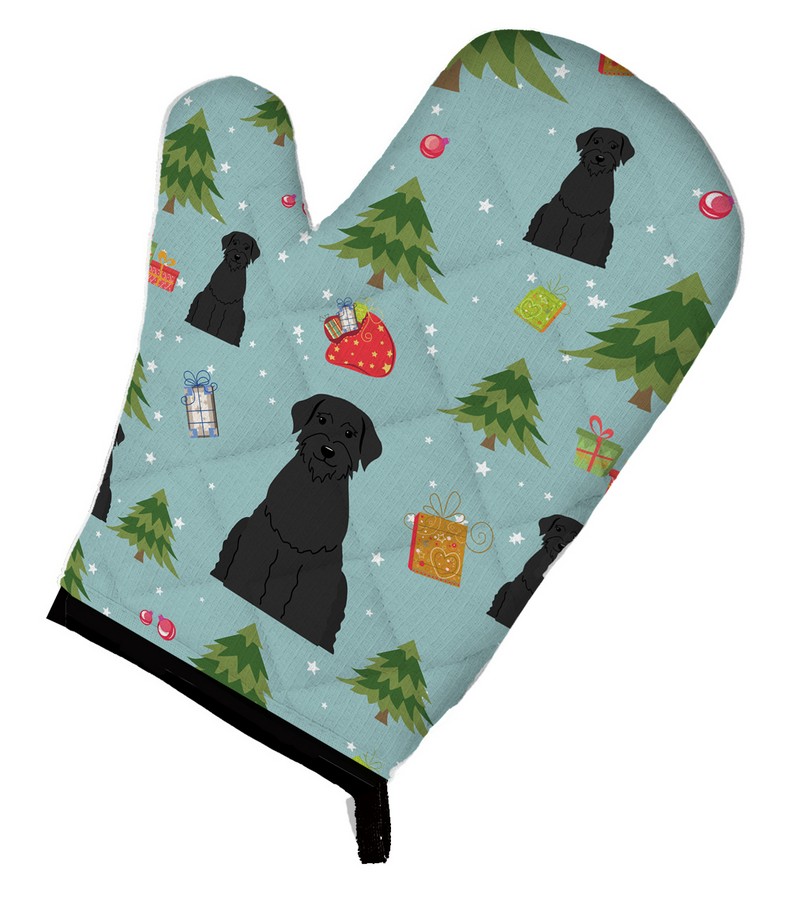 Picture of Carolines Treasures BB4726OVMT Christmas Giant Schnauzer Oven Mitt