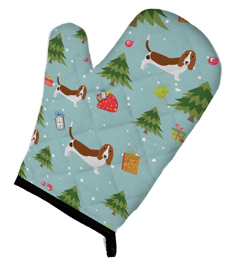 Picture of Carolines Treasures BB4909OVMT Christmas Basset Hound Oven Mitt