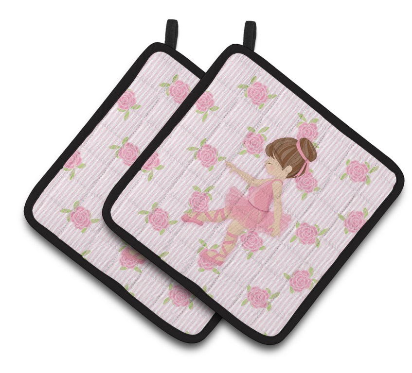 Picture of Carolines Treasures BB5177PTHD Ballerina Brunette Point Pair of Pot Holders