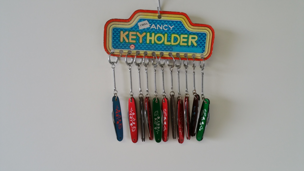 Mini Pocket Knife Keychain - 2 Dozen