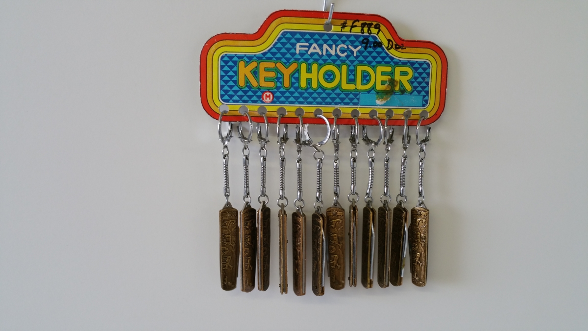 F889 Pocket Knife Keychain - 2 Dozen