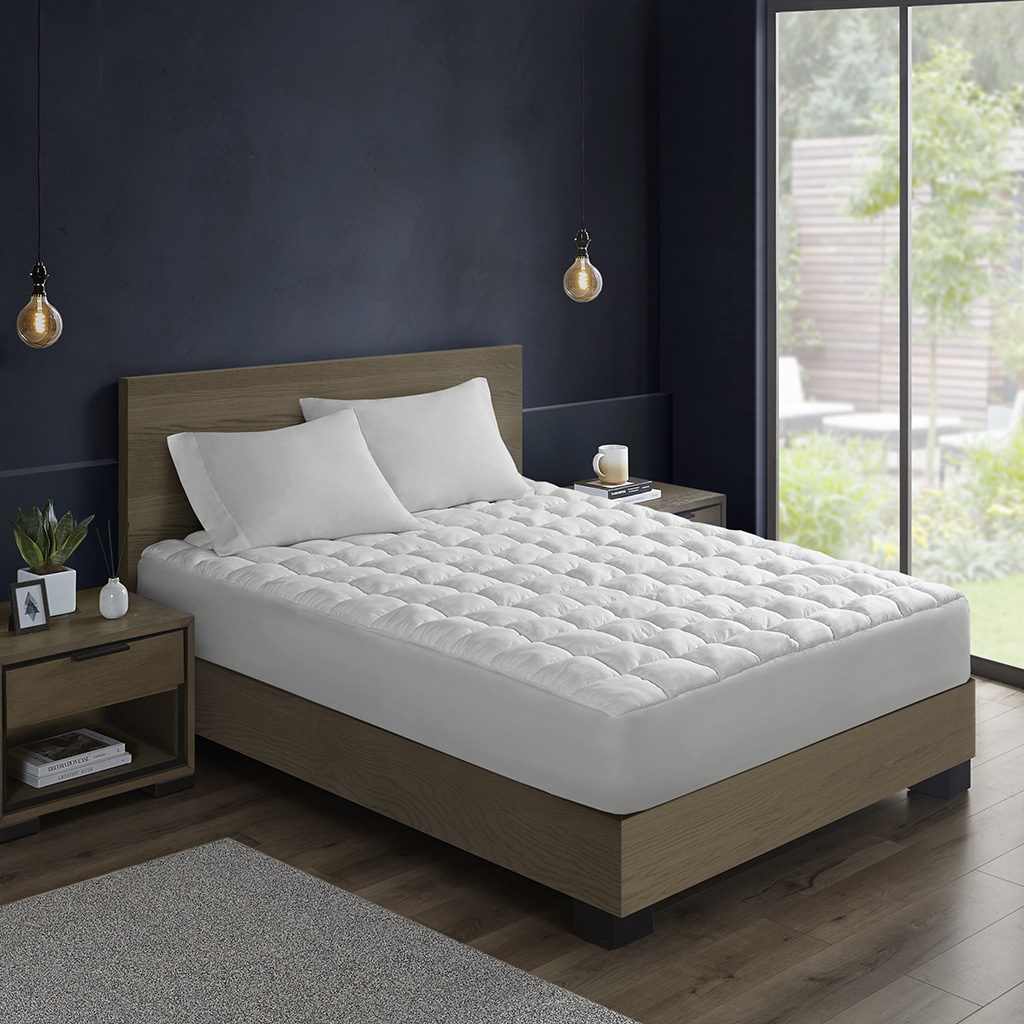 Picture of Intelligent Design ID16-2316 39 x 75 x 0.8 in. Dream Puff Overfilled Down Alternative Mattress Pad&#44; White - Twin Size