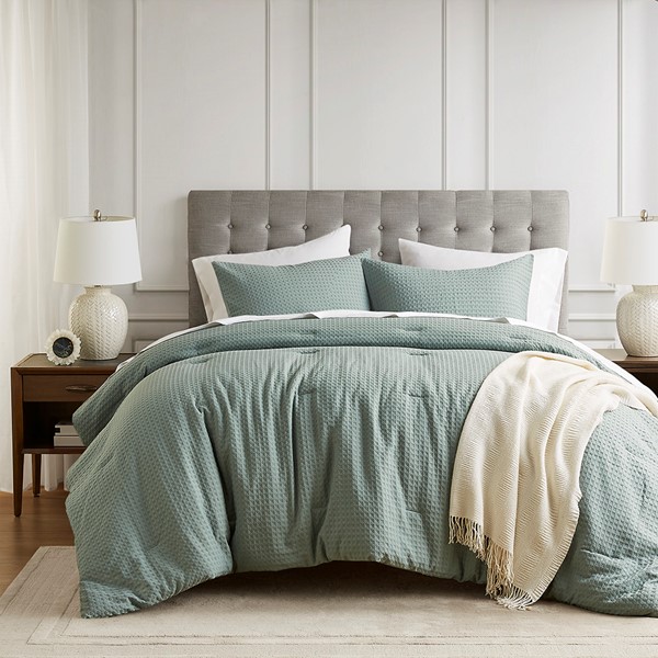 AM10-0015 Aera Waffle Weave Textured Comforter Set, Sage Green - King Size & California King