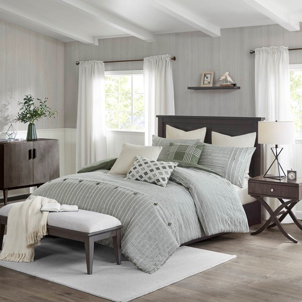 MPS10-552 Essence Oversized Cotton Clipped Jacquard Comforter Set with Euro Shams & Throw Pillows, Green - King Size