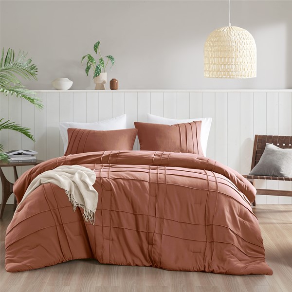 AM10-0393 Walker Soft Washed Pleated Comforter Set, Clay - Queen Size