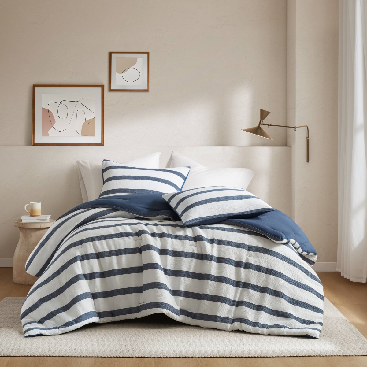 AM10-0609 Yarn-Dyed Striped Comforter, Blue - Full & Queen Size