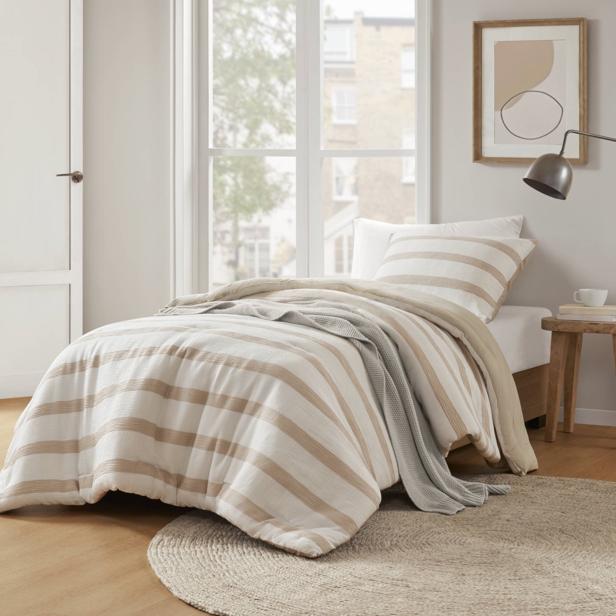 AM10-0605 Yarn-dyed Striped Comforter, Taupe