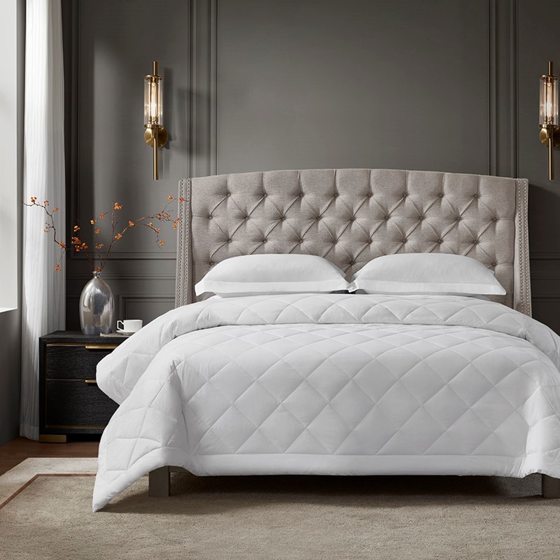 NH51-0037 Cotton Premium Blanket - Full & Queen Size - White