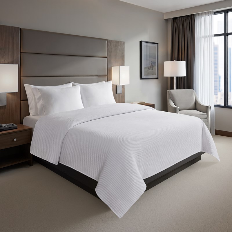 NH13-0101 Matelasse Luxury Coverlet - Full & Queen Size - White