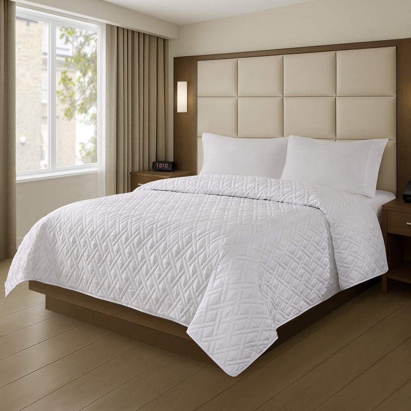NH13-0106 Plain Weave Premium Coverlet - King Size - White