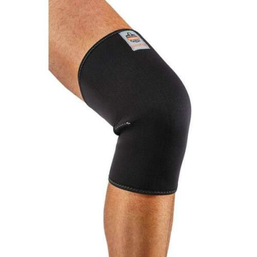 Neoprene Knee Sleeve - Black - Small - Breathable Design