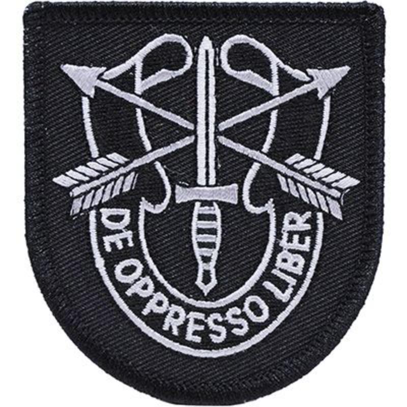 PM0852 Patch - Special Forces, De Oppr - Silver & Black - 3 in.