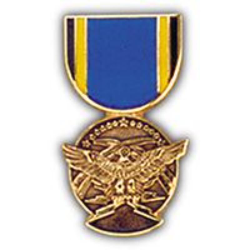 USAF Aerial Achievement Medal Pin - Gold - 1.181 in. - Durable Design