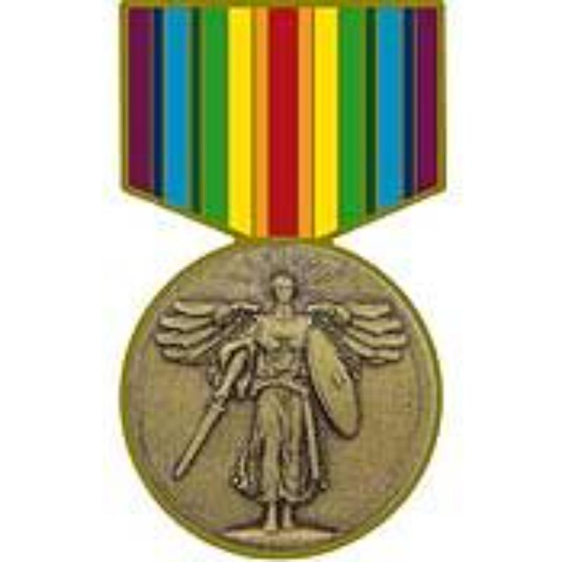 World War I Victory Medal Pin - Multi-Color - 1.181 in. - Durable Design