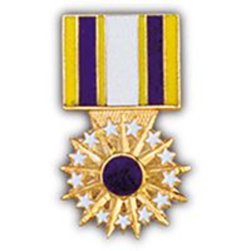 P15863 Pin - Medal, USAF Distinguished Service - 1.181 in.