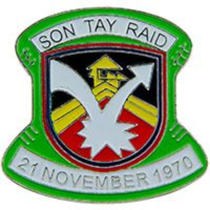 P14703 Pin - Vietnam, Son Tay Raider - 1 in.