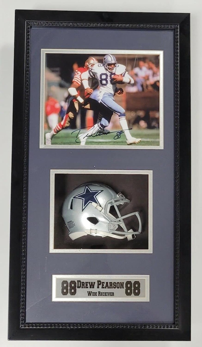 149-75 Autographed mini helmet shadow box drew pearson dallas cowboys