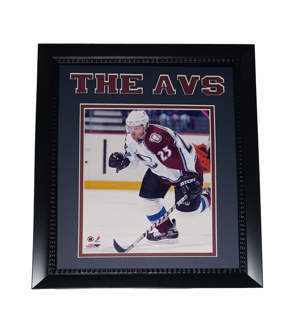 162-75 Colorado - Hockey Milan Hejduk 11x14 Frame