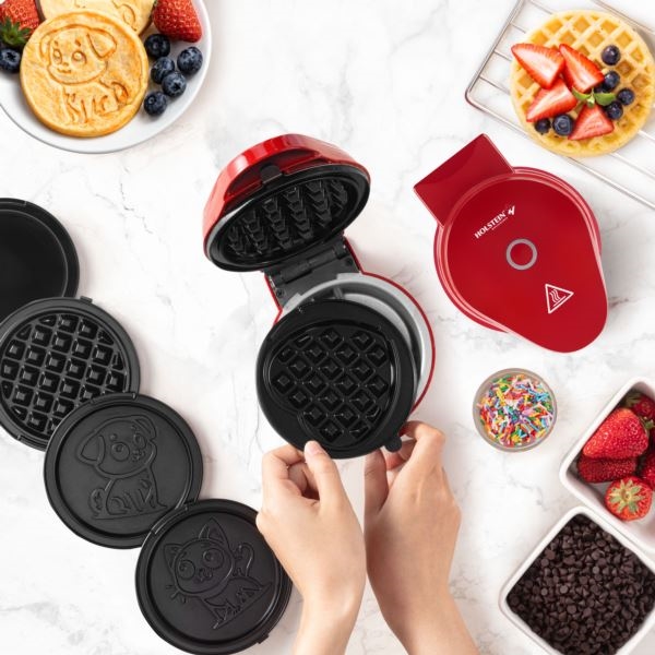 Picture of Holstein Housewares HH-09114023R Personal Waffle Maker With 7 Removable Plates