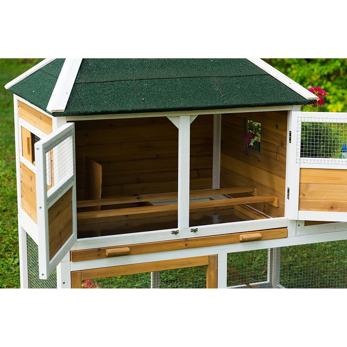 Picture of Prevue Pet Products PP-4701 Chicken Coop with Herb Planter