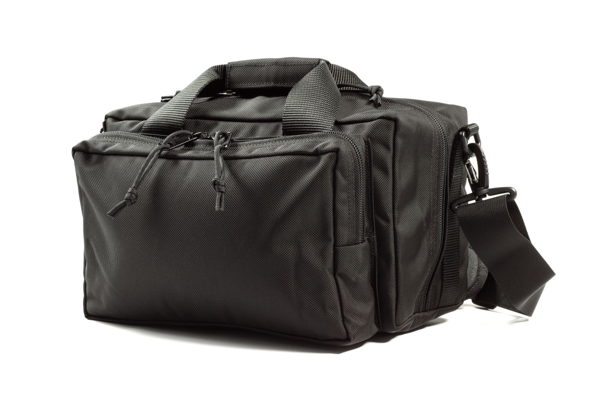 DMFB Unisex Small Flight Bag