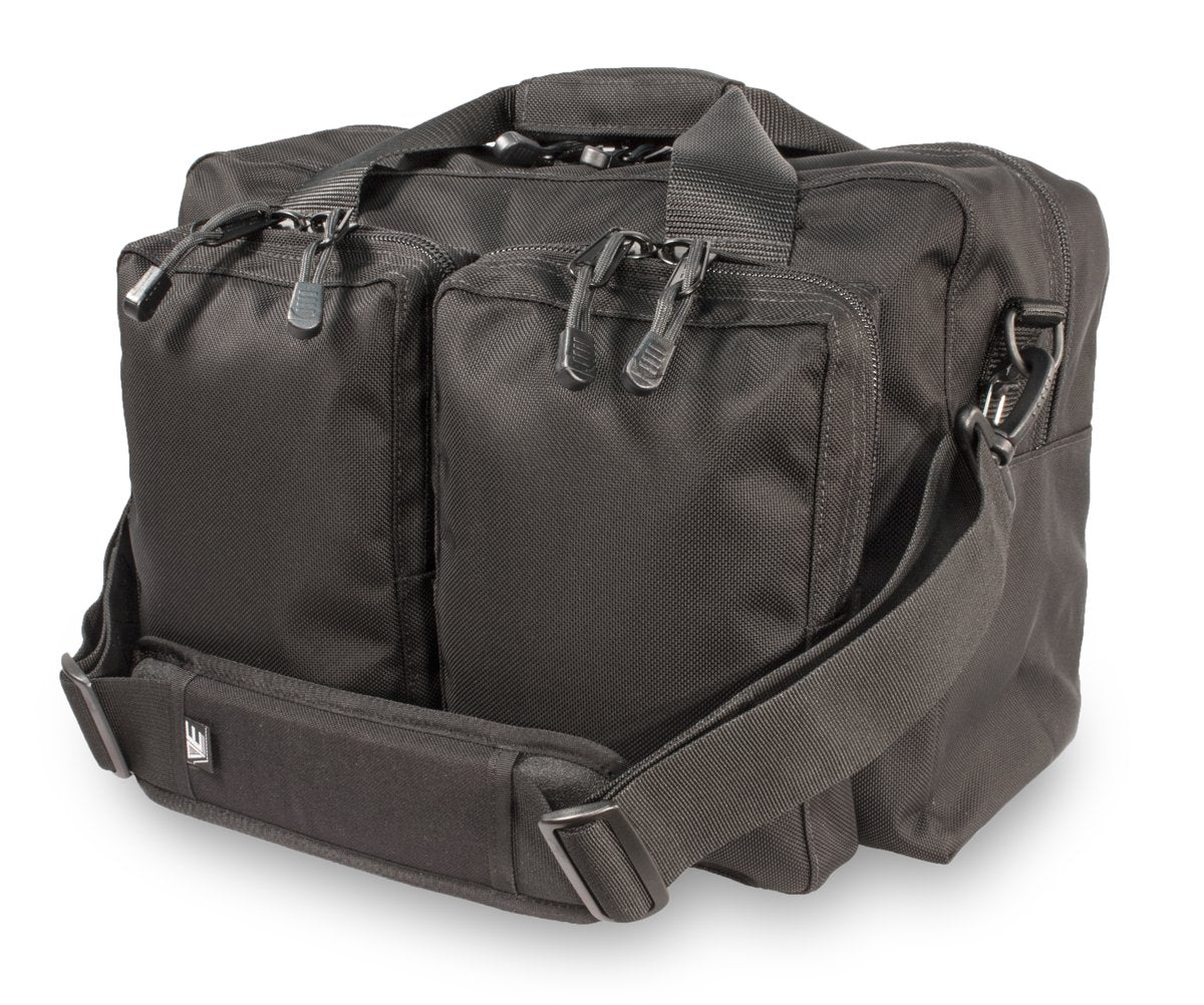 ADOB Unisex Deluxe Overnight Bag