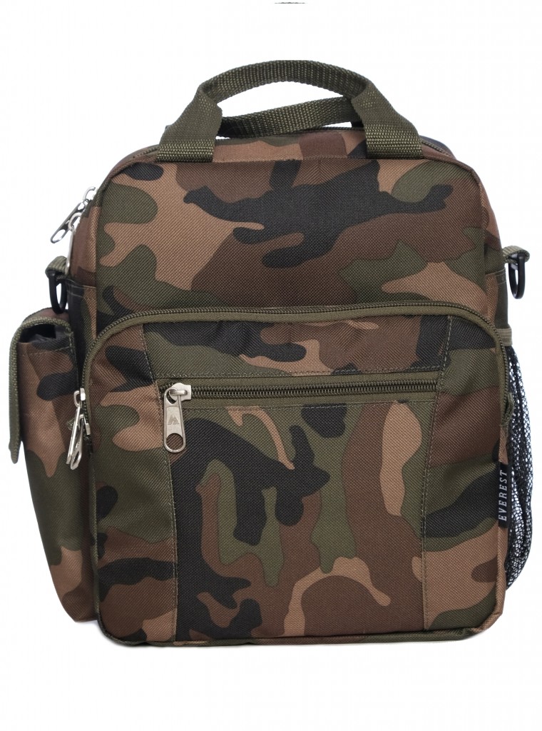 Picture of Everest C067-CAMO Woodland Camo Deluxe Utility Bag, Jungcamo