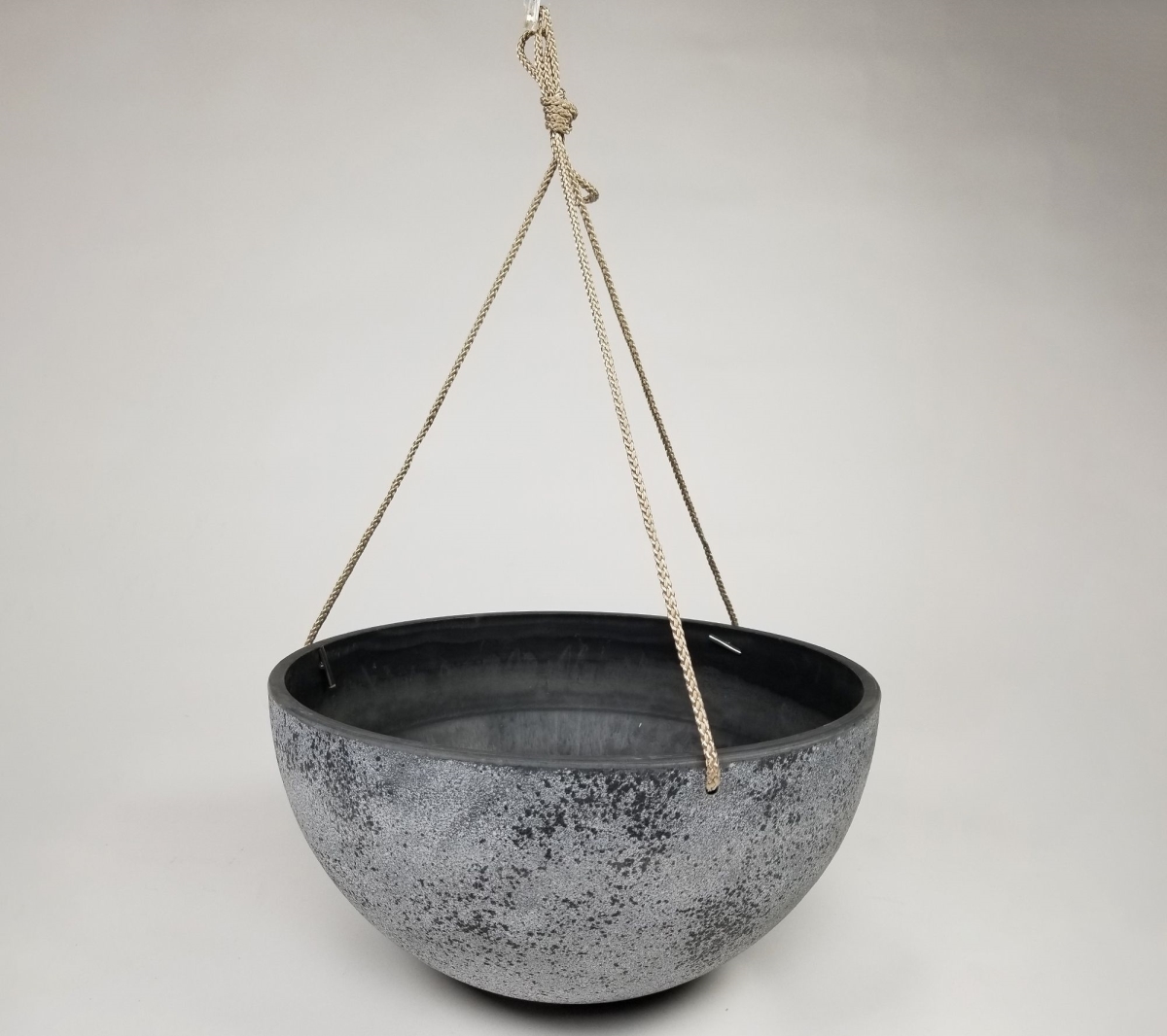 Round Hanging Planter, Spackled Gray