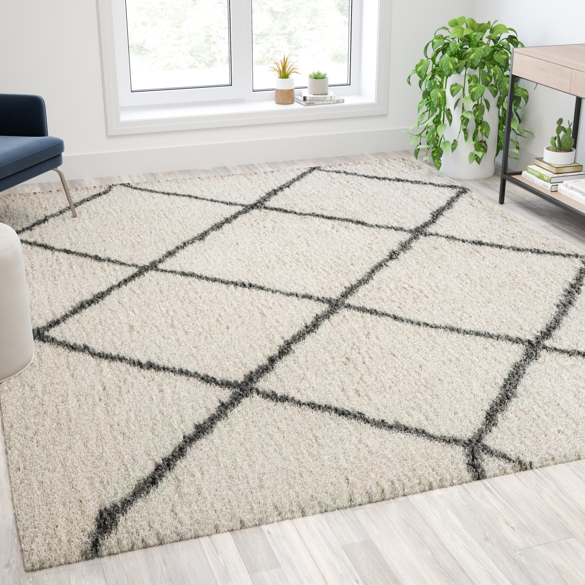 Picture of Flash Furniture RC-KJ-181070-01-810-IV-GR-GG 8 x 10 ft. Shag Style Diamond Trellis Area Rug&#44; Ivory & Gray - Polyester
