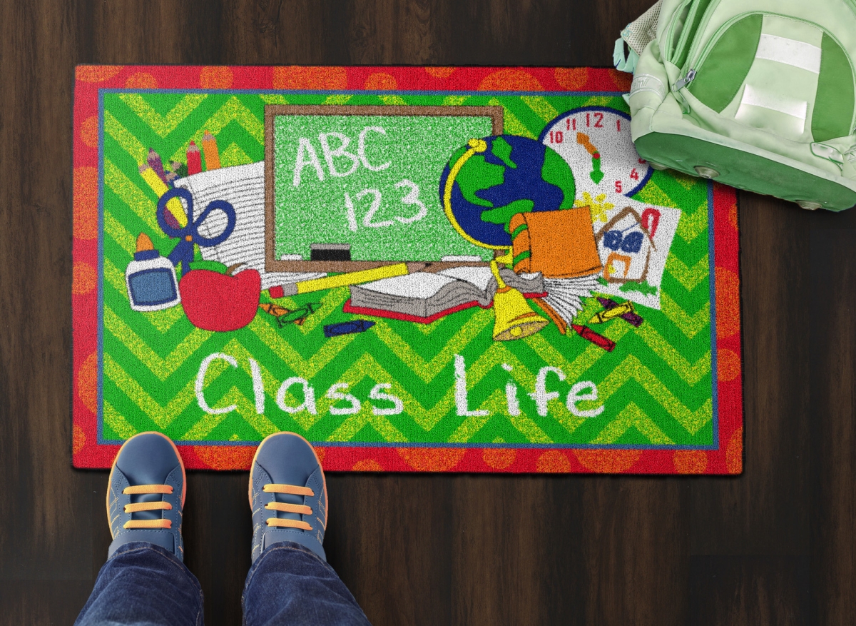 CE361-08W Class Life Green & Red Rectangle Rug - 2 x 3 ft.