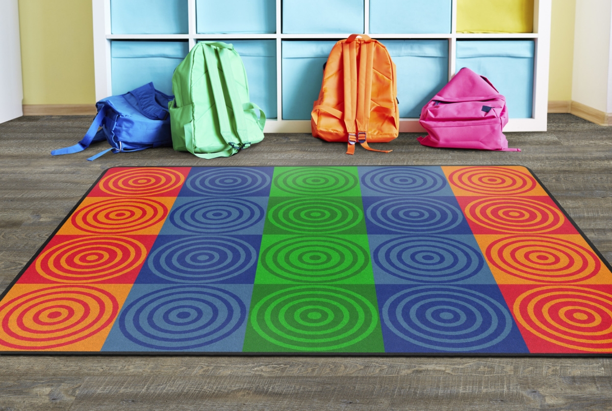FE156-32A Bullseye Block Rectangle Rug - Seats 20 - 5 ft. 10 in. x 8 ft. 4 in.