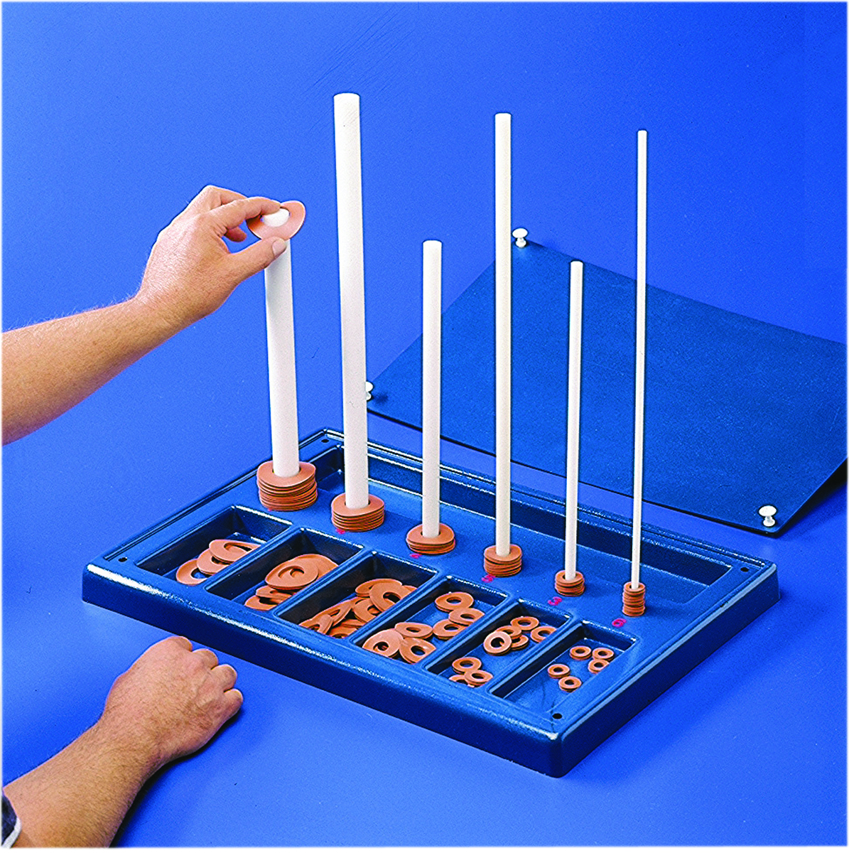 10-1156 Vertical Ring Tree