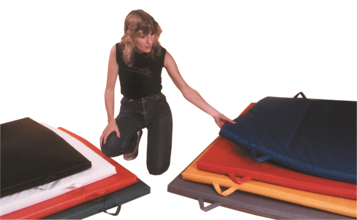 4 x 6 ft. Non Folding Mat with Handles, 2 in. Polyurethane
