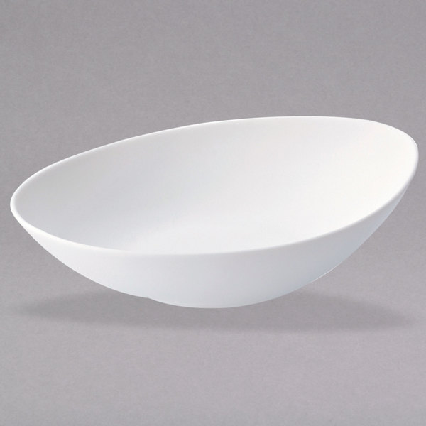 Picture of Oneida L5750000759 43 oz Stage Warm White Porcelain Oval Soup Bowl