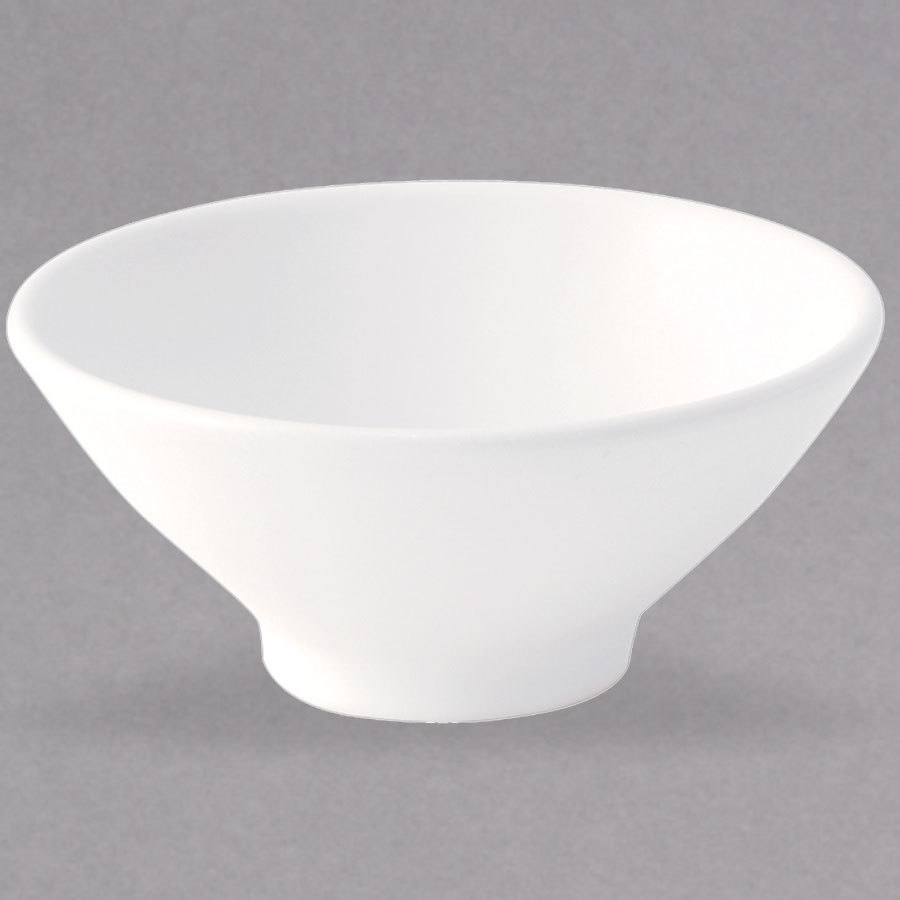 Picture of Oneida L6050000746 16.25 oz Zen Warm White Porcelain Pedestal Bowl  Ivory