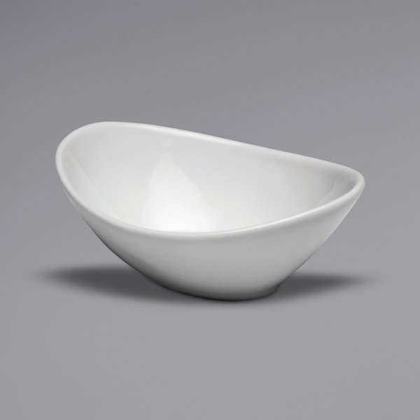 Picture of Buffalo F8010000756 17 oz 7.75 in. Oval Porcelain Bowl, Bright White