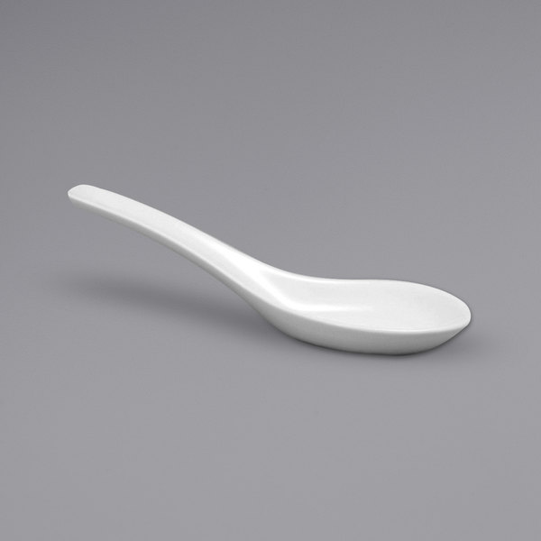 Picture of Buffalo F8010000794 5 in. Bright White Ware Porcelain Chinese Soup &amp; Tasting Spoon