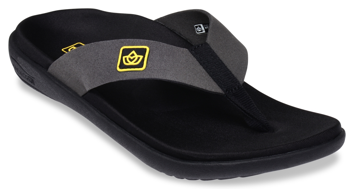 3983306 Womens Yumi Pure Sandal, Black - Size 6