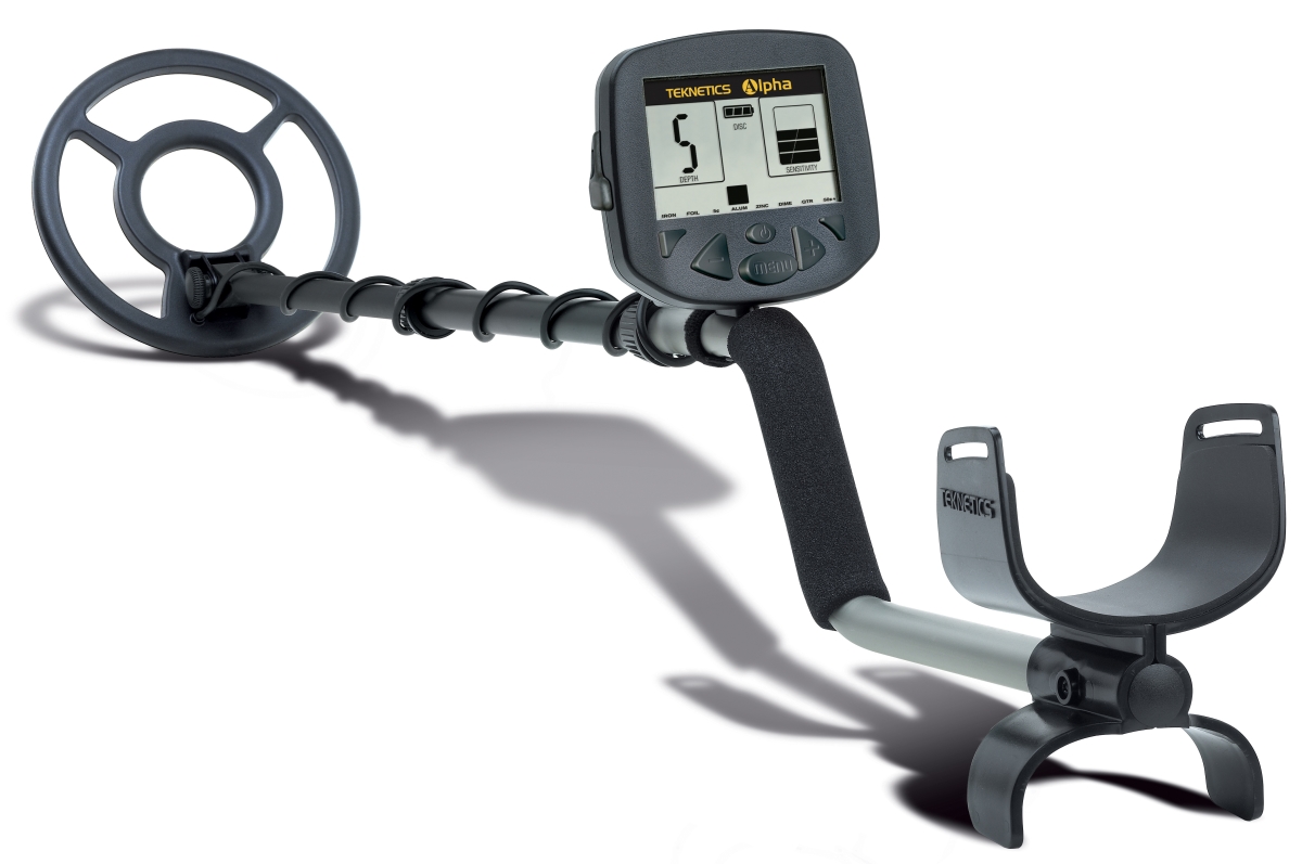 Picture of Teknetics DIGITEK Youth Metal Detector with 7 in. Coil
