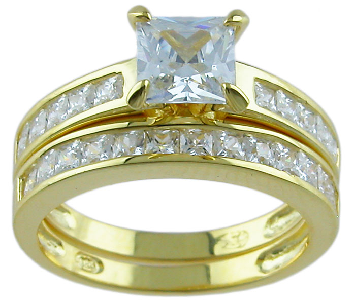 Picture of Sterling Couture rgp6098 8 x 8 mm 14 kt Gold Plated 925 Sterling Silver Ring - Size 5