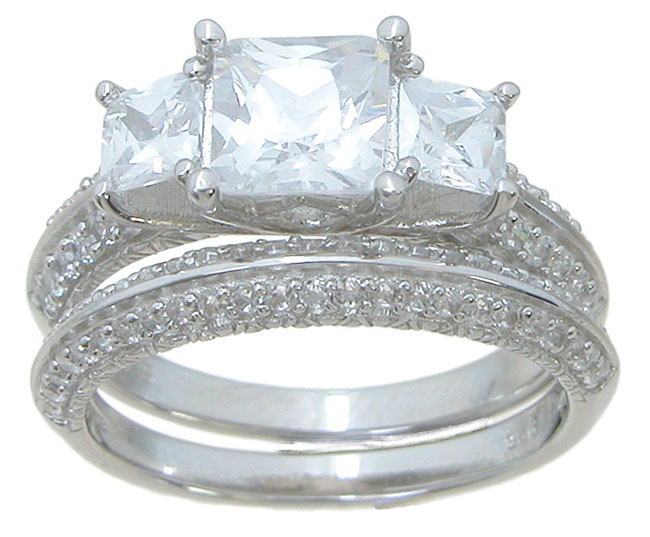 925 Sterling Silver Three Stone Classic Style Wedding Ring Set - Size 5
