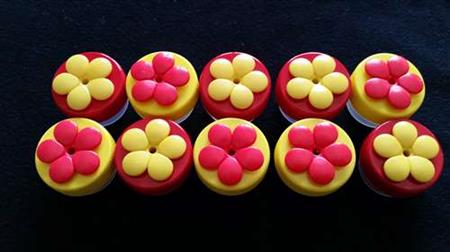 Picture of Nectar Dots NDRY34 Red And Yellow Nectar Dots Counter Display - Pieces Of 34