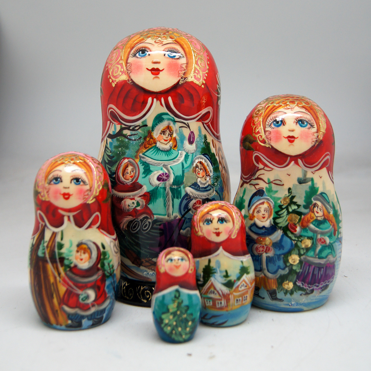 Picture of G.DeBrekht 110173 Russian Matryoshka Wooden Stacking Happiest of the Holidays 3-Nest Doll