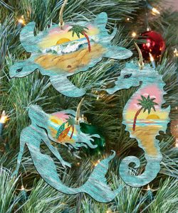 G.DeBrekht 8100045S3 Coastal Wooden Ornaments Includes Sea Turtle, Mermaid & Seahorse Wall Decor Set - Set of 3