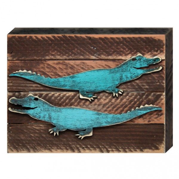 Alligator Art on Board Wall Decor