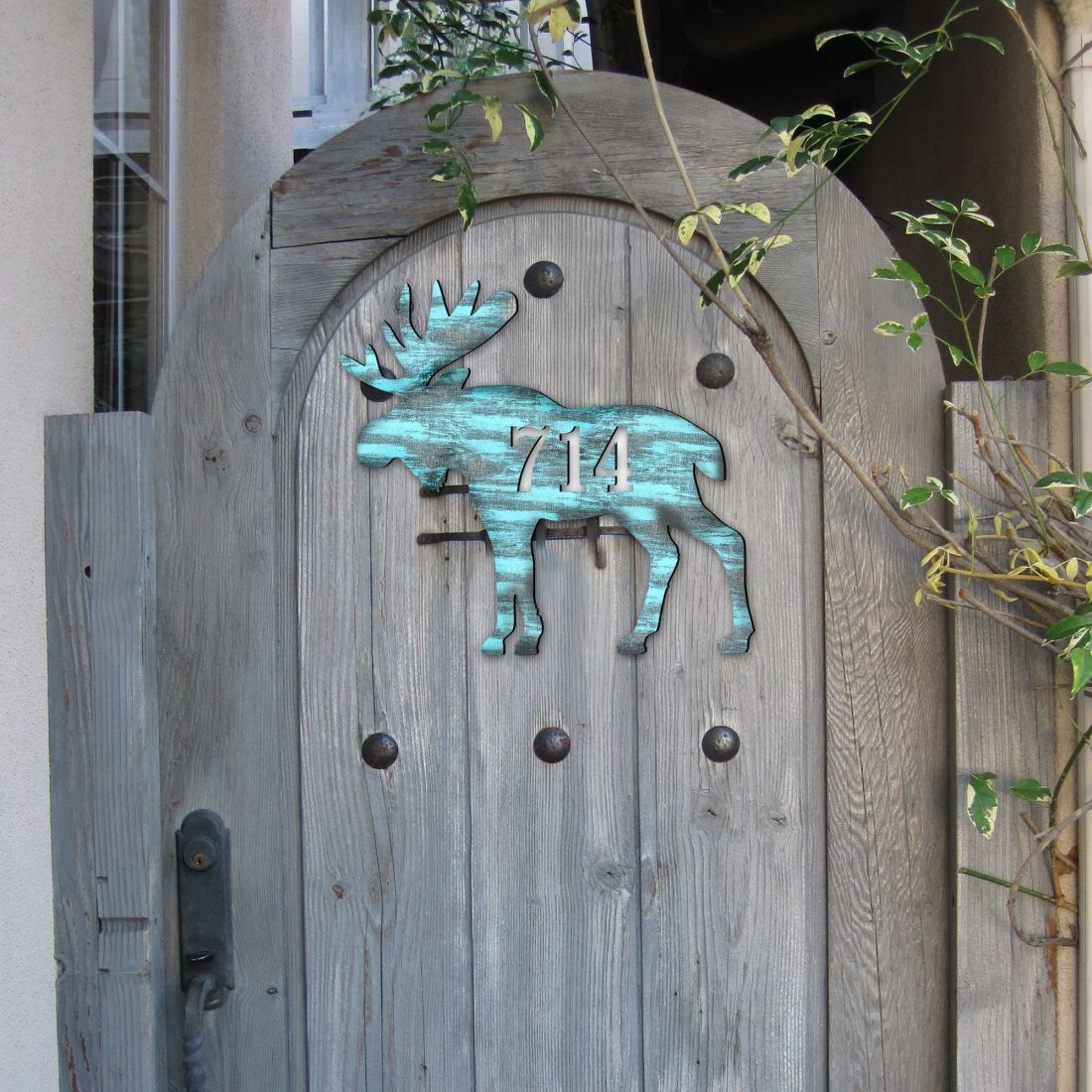 Picture of Designocracy MA98222-18 18 in. Moose Log Cabin Wooden House Number Sign Decor